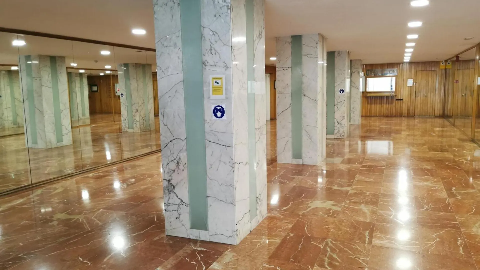 Villas Cosette Apartamento Ely Palace 3-6 / Acogedor Apartamento En El Centro De Platja D'Aro 0*,