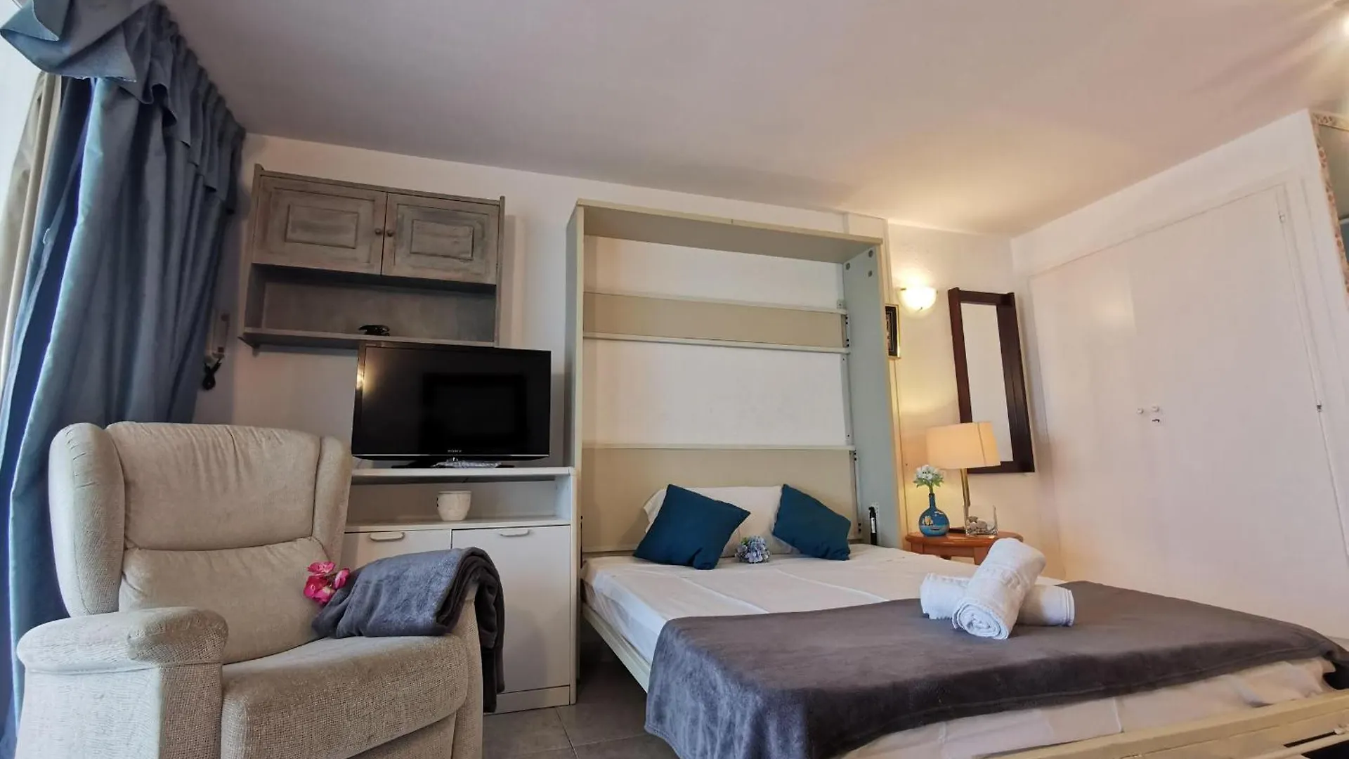 Apartment Villas Cosette Apartamento Ely Palace 3-6 / Acogedor Apartamento En El Centro De Platja D'Aro