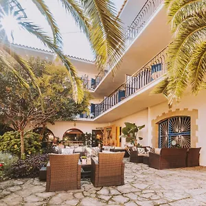 Bell Repos Hotel